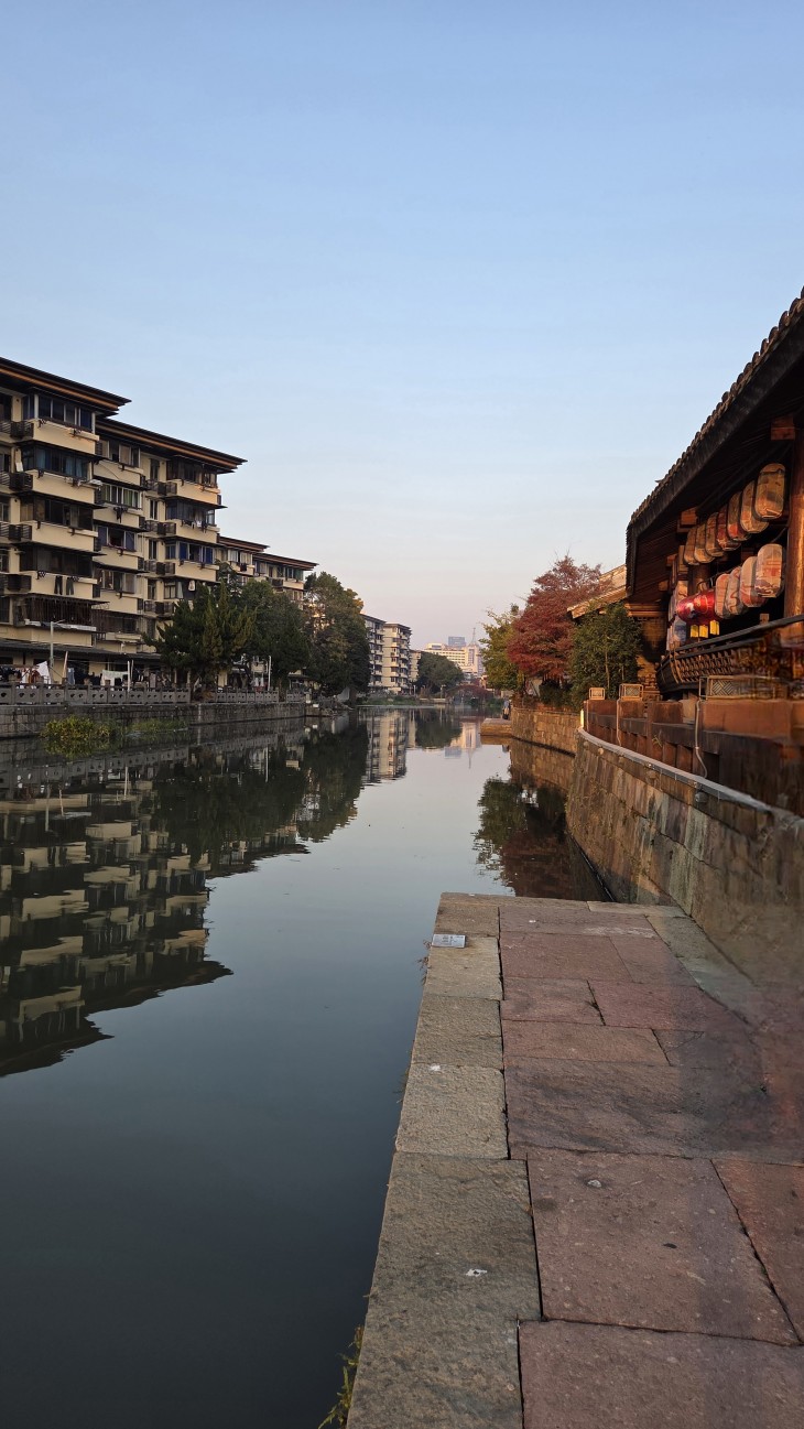 f32d0b916c85a14fb872137fbce83162_1767155