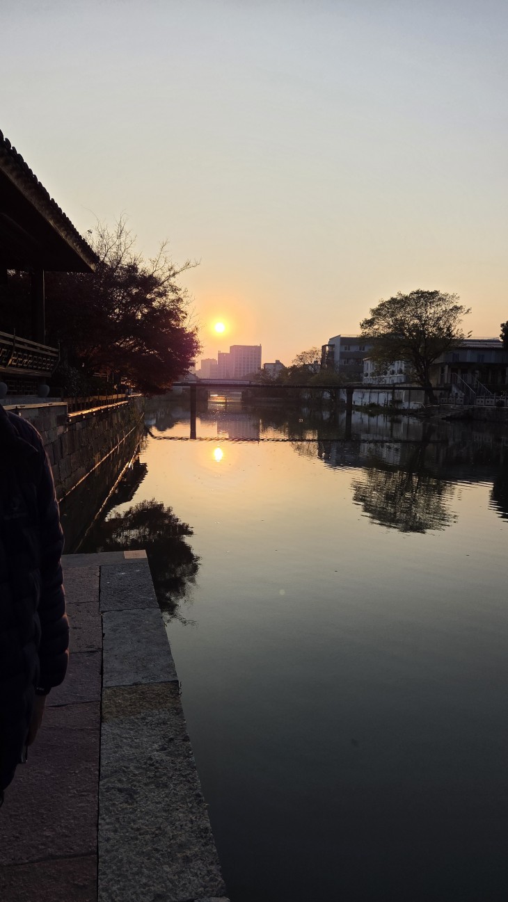 f32d0b916c85a14fb872137fbce83162_1767155